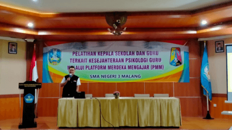 Pendidik SMANTI merencang Pembelajaran yang Lebih Bermakna