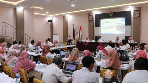 Tenaga Pendidik dan Kependidikan SMA Negeri 3 Malang Persiapkan Tahun Ajaran Baru yang Lebih Baik