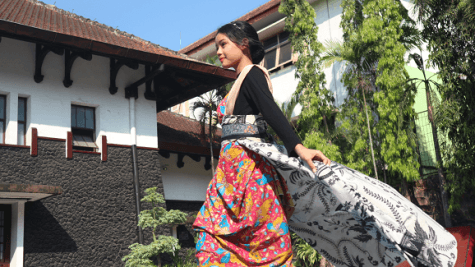 SMANTI Nguri-Uri Batik sebagai Budaya Asli Indonesia