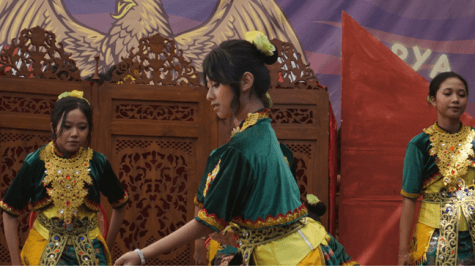 Semarak Budaya Nusantara Mewarnai Pekan Akhir Semester Gasal 2023 di SMA Negeri 3 Malang