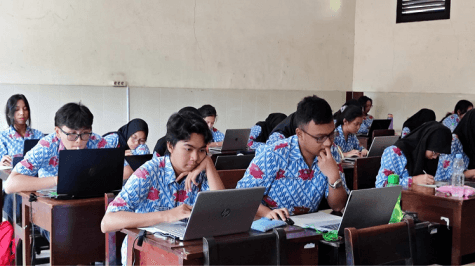 SMA Negeri 3 Malang Ikuti Uji Coba Seleksi Nasional Berbasis Tes bersama Jawa Pos Radar Malang 2024