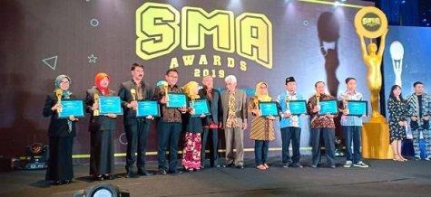 2 Kejuaran Berhasil dibawa Pulang SMA N 3 Malang dalam ajang SMA Awards 2019 by Jawa Pos