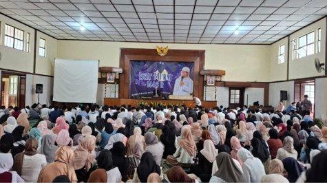SMAN 3 Malang Gelar Peringatan Isra' Mi'raj 1446 H: Menggali Hikmah dari Perjalanan Agung Rasulullah