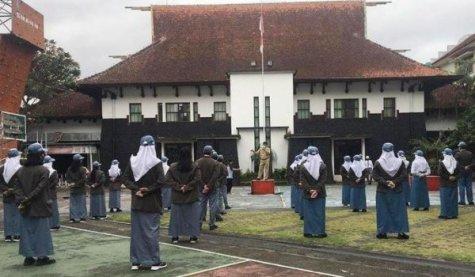 Peringatan Hari Sumpah Pemuda 2021: Bersatu, Bangkit dan Tumbuh